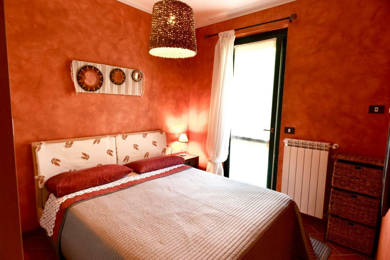 Holiday Apartment Albachiara Tavernola Bergamasca Exterior photo