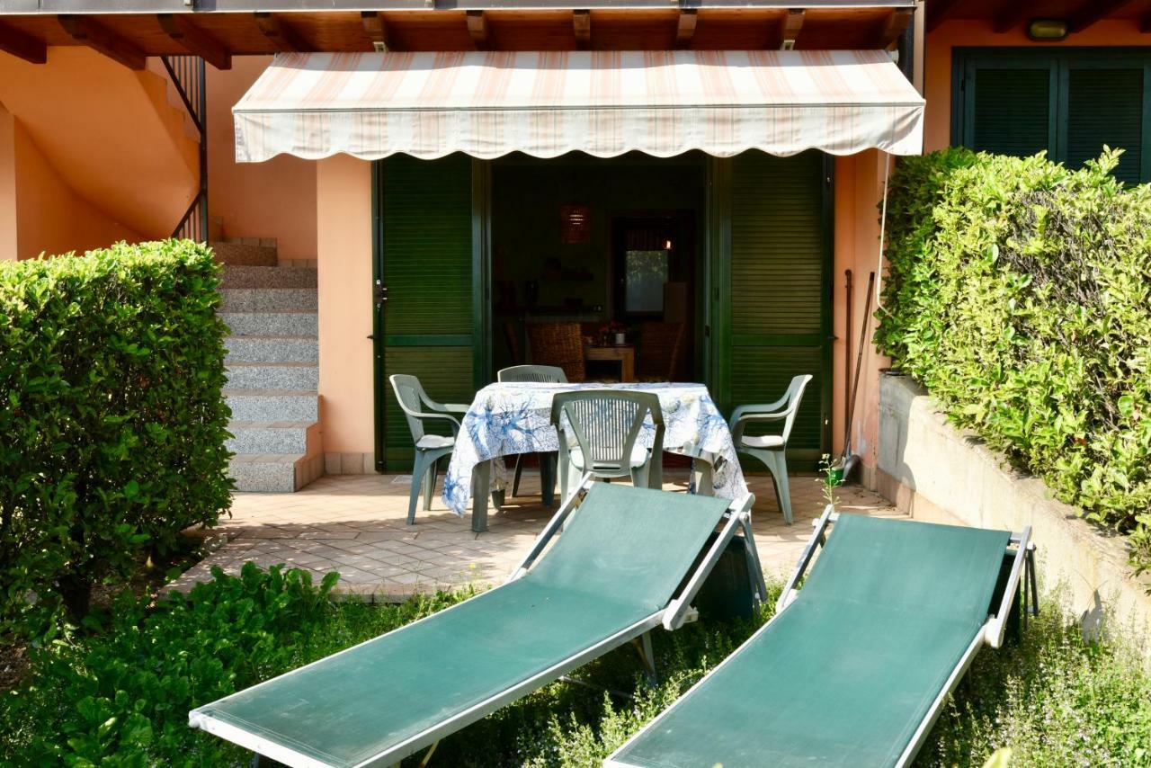 Holiday Apartment Albachiara Tavernola Bergamasca Exterior photo